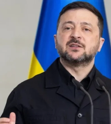 Зеленский после разговора с посланниками Трампа: Украина готова не наносить удары по Москве до понедельника и ожидает зеркального шага со стороны РФ