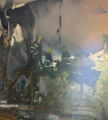 У Вишневому внаслідок атаки БпЛА зруйновано два таунхауси, - ДСНС Київщини