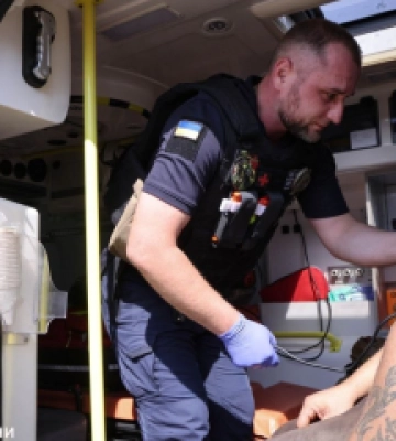 У Полтаві загасили пожежі після атаки РФ, кількість постраждалих зросла до п'яти