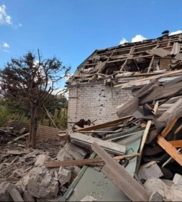 Окупанти вдарили по Запоріжжю та району: двоє людей загинули, зруйновано житлові будинки