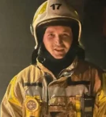 На Київщині ліквідовано пожежі після ударів по трьох складах