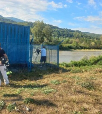 Тиса під суворим контролем: на Тячівщині оновили стратегічний об'єкт протипаводкового захисту