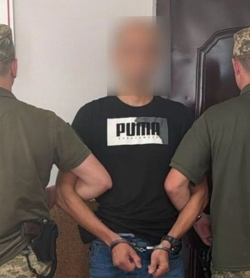 У пункті пропуску “Шегині — Медика” затримали чоловіка, якого розшукували за грабіж