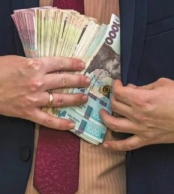 Миколаївська еліта багатіє під час війни
