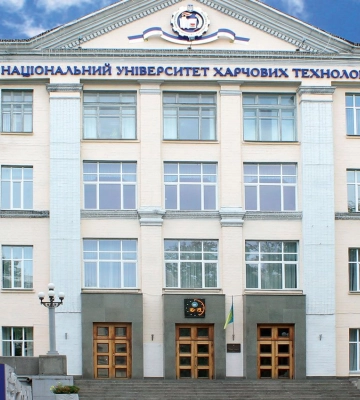 «Значні руйнування корпусів». РФ вдарила по Національному університету харчових технологій у центрі Києва