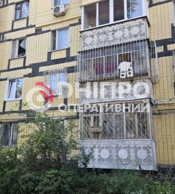 Пошкоджене майно після обстрілу:  дніпрянам нагадали, як повідомити про руйнування