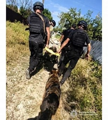 Почти двое суток пролежал на берегу реки: в Криворожском районе спасли мужчину
