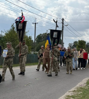 На Волині попрощалися з Героєм Богданом Гайдучиком, який загинув майже рік тому