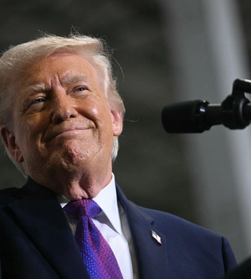 У США випустили долар із обличчям Трампа: скільки коштує набір
