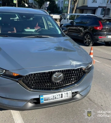 У Львові 14-річний водій електросамоката потрапив під колеса авто: його госпіталізували, - ФОТО
