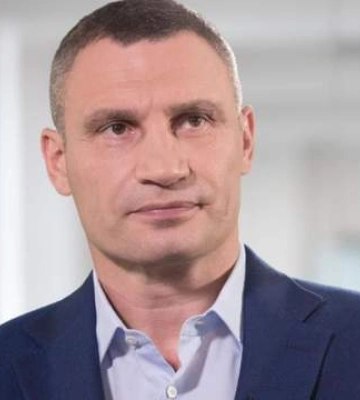 Как выглядят дети мэра Киева: 21-летний сын Виталия Кличко опубликовал редкое фото с сестрой
