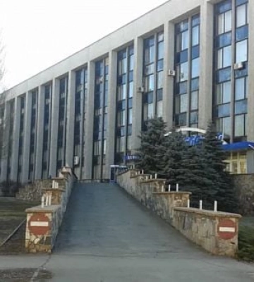 Укртелеком сдает в аренду помещения в здании, смежном с горсоветом Кривого Рога — за сколько