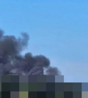 Россия атаковала Днепр: в пригороде вспыхнул пожар (обновлено)