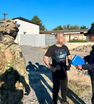 Виготовляли меблі замість служби: викрито зловживання у частині на Житомирщині, підозри оголошено шістьом військовим, - ДБР. ФОТОрепортаж