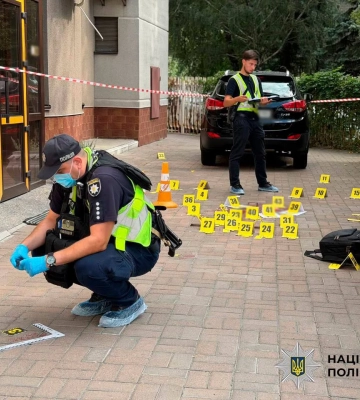У Святошинському районі Києва чоловік влаштував стрілянину, є постраждалий. ФОТО