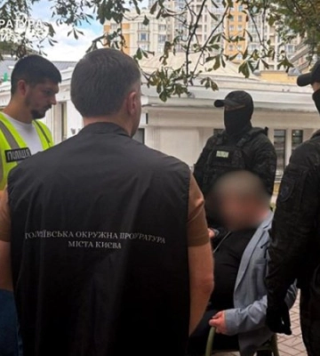 У Києві колишнього міліціонера підозрюють в отриманні $20 тисяч за сприяння військовозобов’язаному в оформленні інвалідності