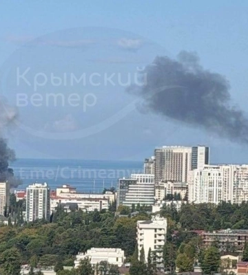 ВМС Украины поразили судно обеспечения РФ в порту Сочи