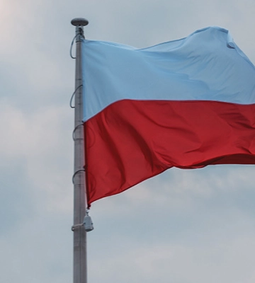 Польша требует закрутить гайки россиянам: в ЕС предложили новые ограничения