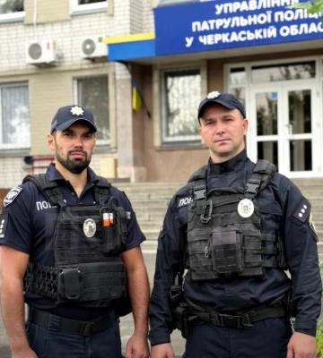 Патрульні переконали чоловіка у Черкасах не вчиняти самогубство (ВІДЕО)