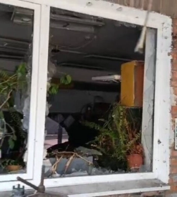 На Дніпропетровщині дрон атакував дільницю ДТЕК: пошкоджені склад, авто та будівлі