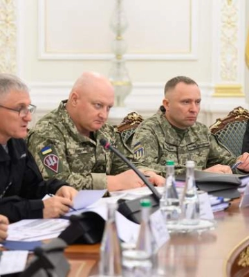 Разведка знает планы врага, – Зеленский анонсировал ответ на новые угрозы России