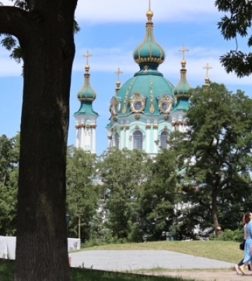 Київ пережив одне з найтепліших літ за всю історію спостережень