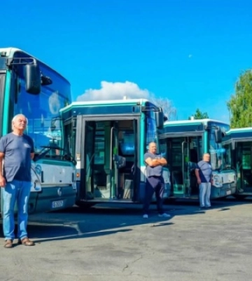 Буча отримала від Франції ще п’ять пасажирських автобусів