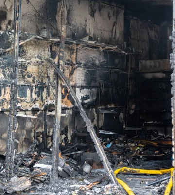 Одеські вогнеборці приборкали пожежу в багатоповерхівці 