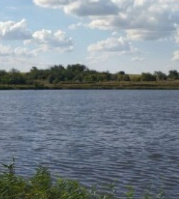 На Дніпропетровщині 19 га землі водного фонду повернуто у власність громади за позовом прокурорів
