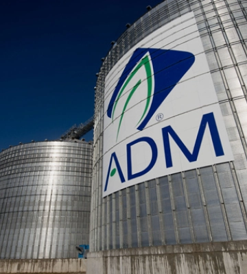 Дрон рф пошкодив зерновий термінал ADM в Одесі