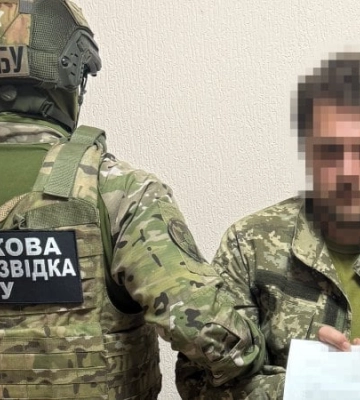 У Харкові подружжя підозрюють у роботі на РФ: щоб «зливати» інформацію, чоловік мобілізувався