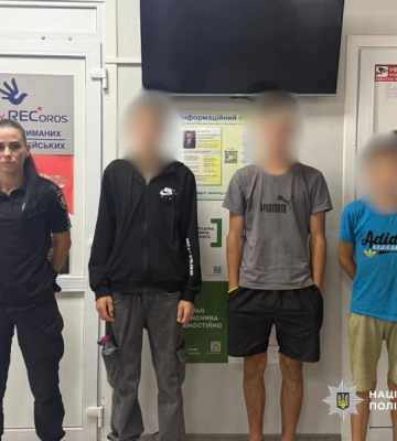 На Одещині двоє юнаків отримали підозру у катуванні дитини