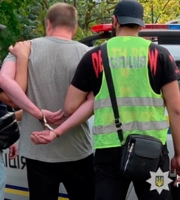 У Києві чоловік зґвалтував 8-річного сина співмешканки