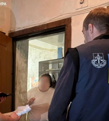В Харькове сотрудницы банка вынесли из отделения более 4,2 млн