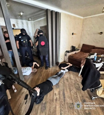У Миколаєві поліцейські ліквідували потужний шахрайський кол-центр