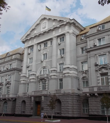 В центре Киева вспыхнул пожар после падения российского дрона