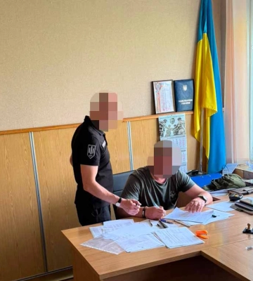 Сержант ТЦК отримав підозру, за те що зламав руку чоловіку під час мобілізації