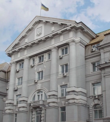 Зеленський повідомив про влучання російського дрона у центральну будівлю СБУ в Києві