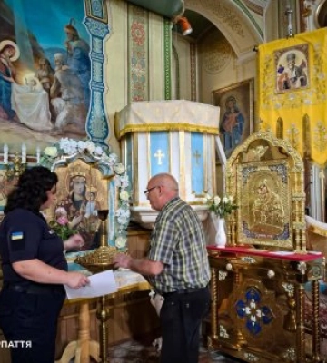 Пожежна безпека у церквах Закарпаття: ДСНС провела рейди та нагадала правила для храмів
