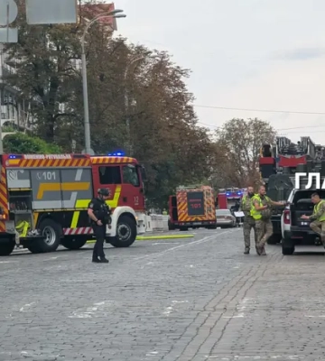 «Географію визначено». Зеленський анонсував відповідь на удари по будівлі СБУ