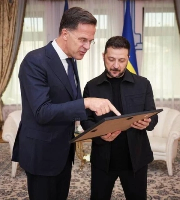 Зеленський і генсек НАТО обговорили візит представників Трампа до Києва
