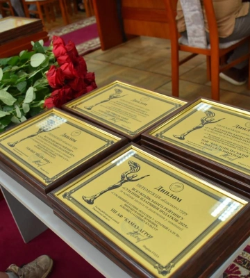За сумлінну сплату податків та підтримку ЗСУ: на Рівненщині відзначили 30 підприємців