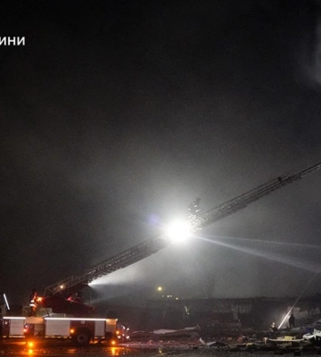 РФ дважды ударила по Эпицентру в Николаеве, среди пострадавших — несовершеннолетняя