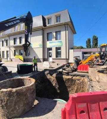 У Полтаві реконструюють каналізаційний колектор: вже замінили 300 метрів мережі