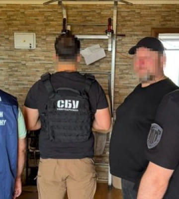 14 тисяч євро за виїзд до ЄС: на Закарпатті викрили військових, які організували канал переправлення чоловіків через кордон