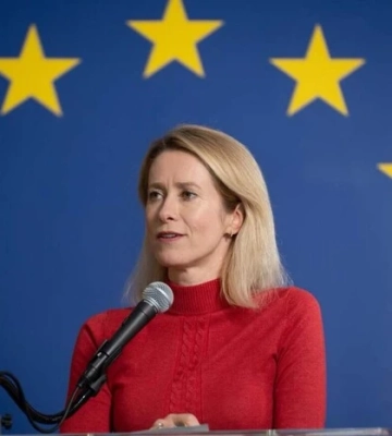 Країни ЄС змусили главу дипломатії скасувати нову оборонну групу