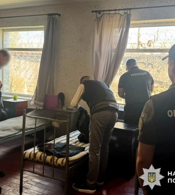 На Житомирщині викрили канал постачання наркотиків до виправної колонії: підозри отримали четверо осіб