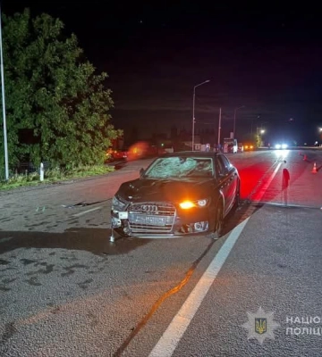 На Волині під колесами автомобіля загинув необачний пішохід