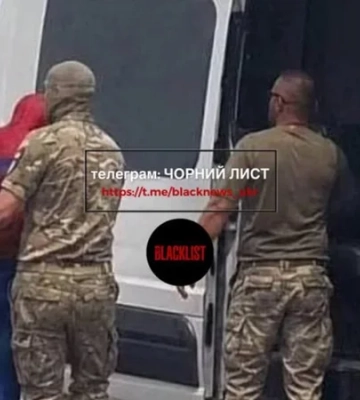 У Волинському ТЦК розповіли, що не мобілізовували людину павука — фото з мережі згенерував ШІ