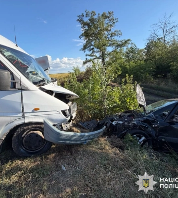 На Кіровоградщині ДТП на трасі відправила до лікарні двох людей